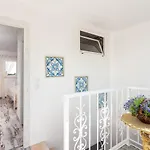Casa Da Avo By Ammonite&co *