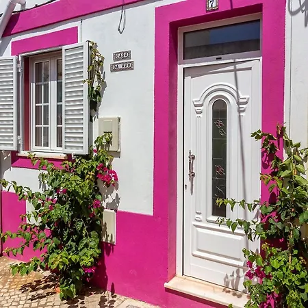 Casa Da Avo By Ammonite&co Casa de Férias