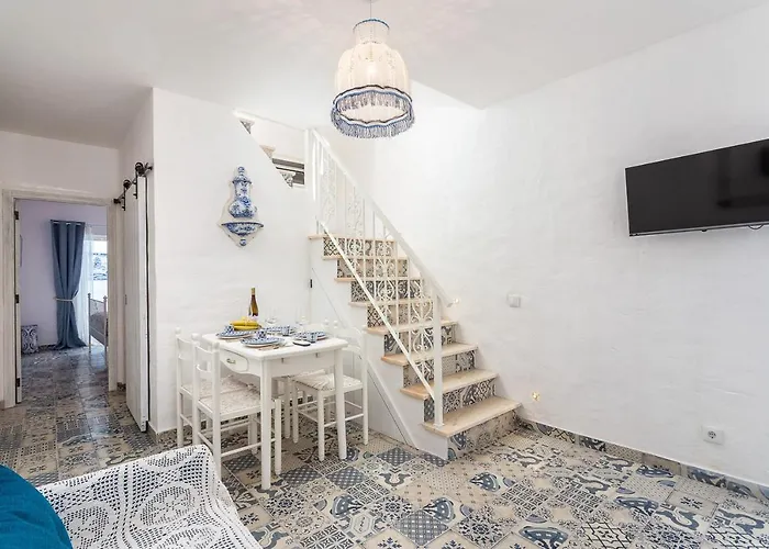 Casa de Férias Casa Da Avo By Ammonite&co Olhão